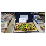 PATCHES / CIGAR BOX