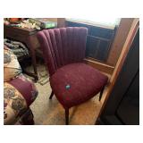 UPHOLSTERED CHAIR