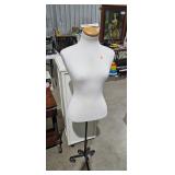 MANNEQUIN
