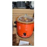 SLOW COOKER / CROCK POT