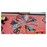 SCISSOR LOT