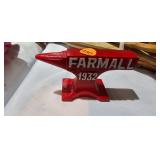 SMALL FARMALL ANVIL