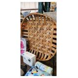 TOBACCO STYLE BASKET