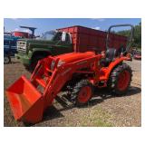 kubota L3301 tractor WITH LOADER