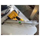 NAIL GUN