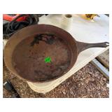 CAST IRON SKILLET
