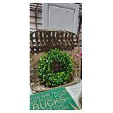 TOBACCO STYLE BASKET / WREATH