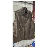 ARIAT VEST