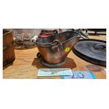 VINTAGE METAL COAL SCUTTLE