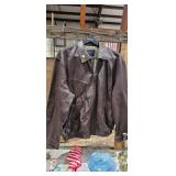 JACKET / COAT