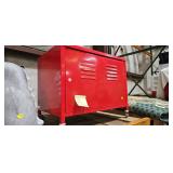 RED METAL TOOLBOX