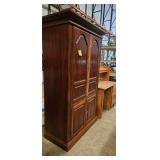 MEDIA CABINET