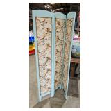 PRIVACY SCREEN