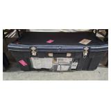 STORAGE BOX