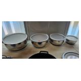 MIXING BOWL SET
