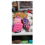 BASEBALL GLOVE LOT