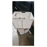 ORGANIZER BINS