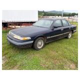 FORD CROWN VICTORIA CAR