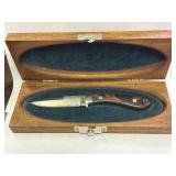 BROWNING DAMASCUS KNIFE WITH WOODEN BOX