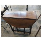 DROP LEAF TABLE