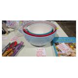 PIONEER WOMAN MIXING BOWLS