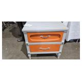 END TABLE / NIGHT STAND