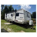 BUMPER PULL CAMPER