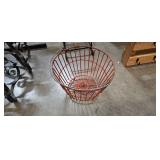 WIRE EGG BASKET