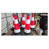 SAFETY CONE LOT