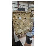 TOBACCO BASKET