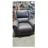 RECLINER CHAIRS