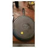 CAST IRON SKILLET
