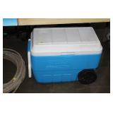 ROLLING COLEMAN COOLER