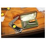VINTAGE RAZOR AND KNIFE