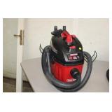 CRAFTSMAN 4 GALLON SHOP VAC