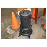 VINTAGE STOVE HEATER