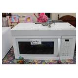 SAMSUNG UNDER COUNTER MICROWAVE