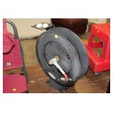 RETRACTABLE AIR HOSE REEL