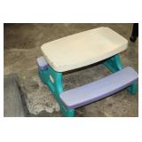 LITTLE TIKES PICNIC TABLE