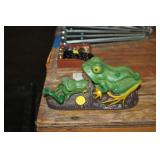 CAST IRON FROG COIN BANK