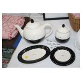 RAE DUNN TEA SET