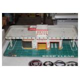 VINTAGE METAL TOY SERVICE STATION