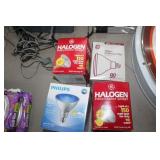4 HALLOGEN LIGHT BULBS