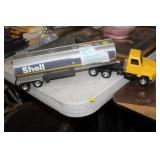 METAL SHELL TRUCK & TRAILER