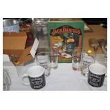 JACK DANIELS GLASSES & TIN