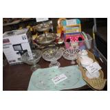 LOT OF GLASSWARE & FRUIT DISH