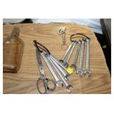 VARIOUS WRENCHES
