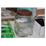 SQUARE GLASS JAR WITH LID