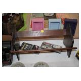 WOODEN RACK,PEDOMETER & RADIO GRAPH