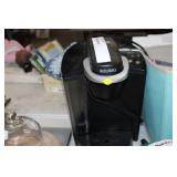 KEURIG COFFEE MAKER